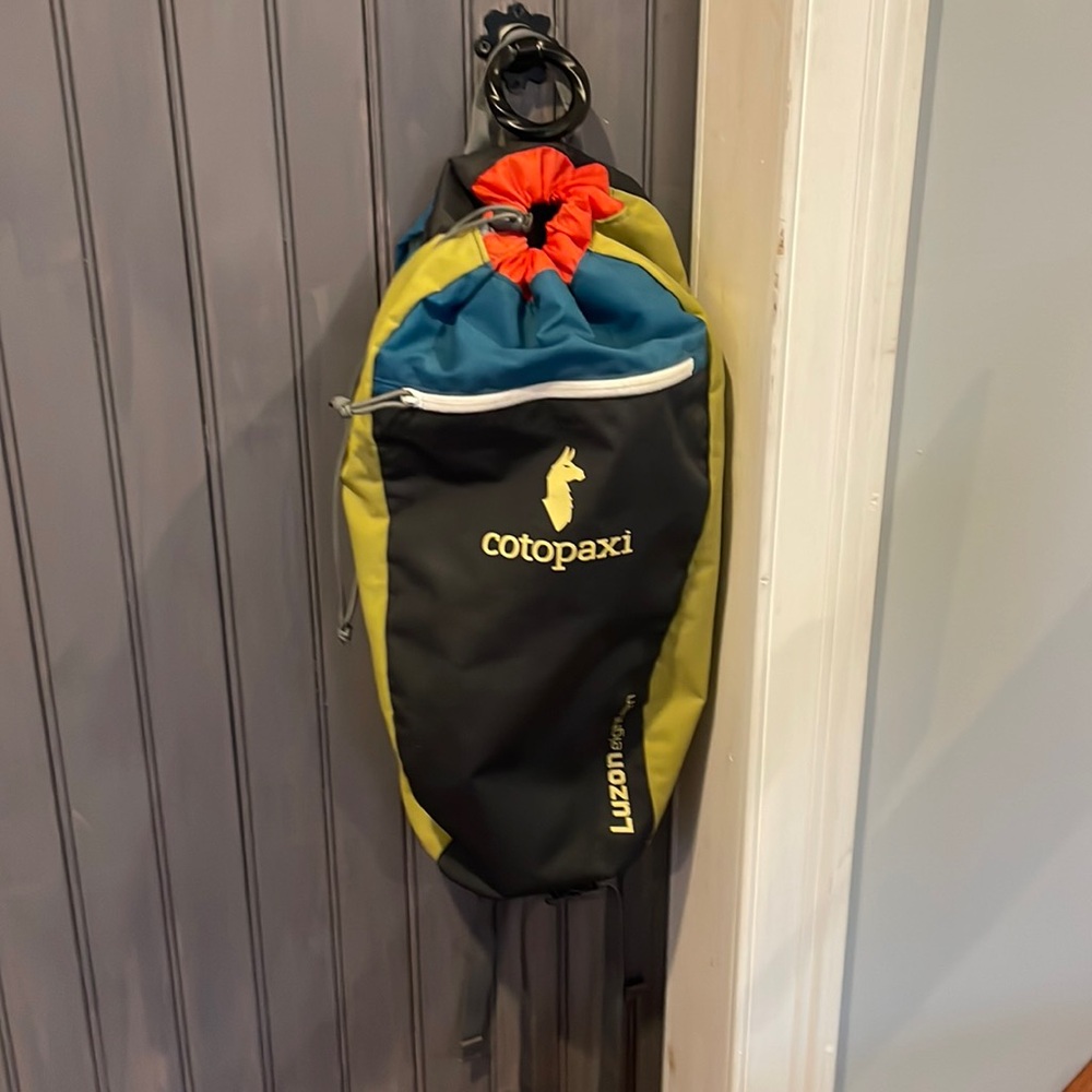 Cotopaxi  backpack Luzon 18